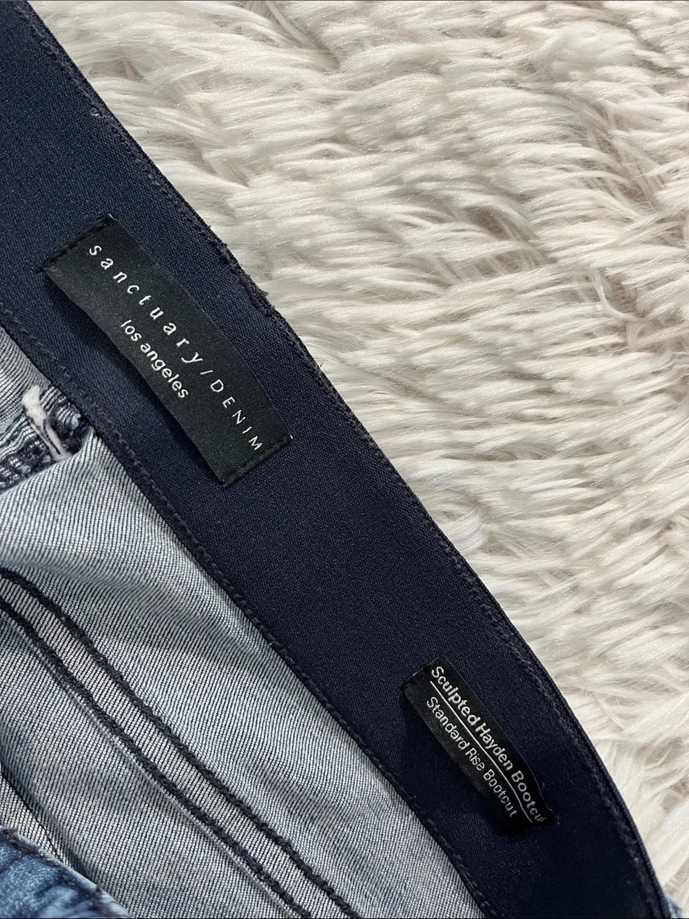 Sanctuary / Denim sculpted Hayden bootcut 29